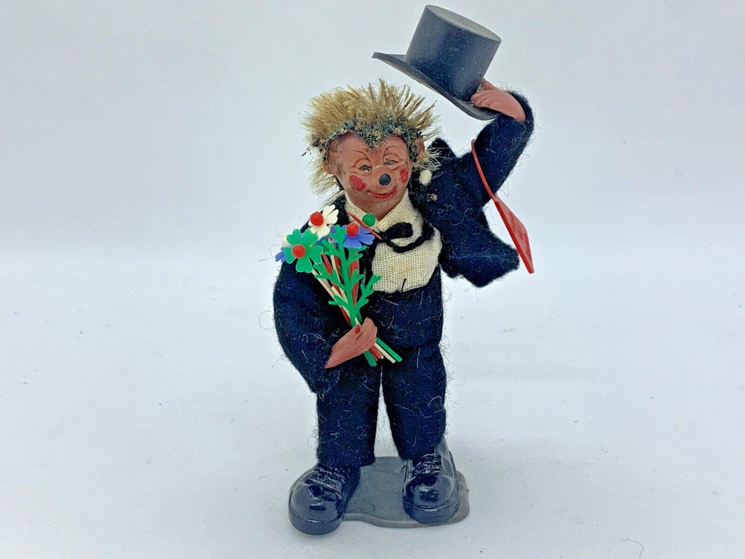 Vintage Steiff Peter Hedgehog Magician w/ Flowers & Top-Hat 3.5in Figurine RARE