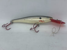 Load image into Gallery viewer, Rapala Lures Minnow Rap-9 Fishing Lure - MR09 BP BLEEDING PEARL
