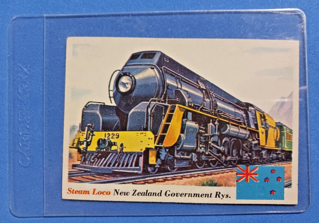 1955 Topps Rails & Sails #18 Steam Loco New Zealand Government Rys.