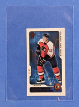 Load image into Gallery viewer, 2001 Private Stock PS-2001 Stars New Wave #18 Simon Gagne 18/70
