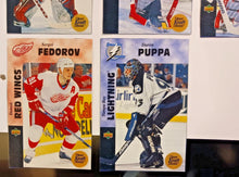 Load image into Gallery viewer, 1996-97 Kraft Dinner Hockey Hand Cut Collectors 3 1/2 x  5 1/4&quot; Cards Lot of 26
