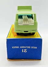 Load image into Gallery viewer, Matchbox Series No. 21 Milk Delivery Truck (1960 Lesney Product)
