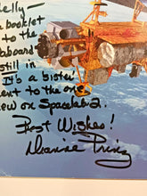 Load image into Gallery viewer, UARS NASA Booklet Signed By Dianne K. Prinz Astronaut w/ Mailing Envelope
