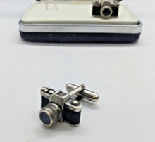 Load image into Gallery viewer, A pair of Geoffrey Beene Camera Cufflinks
