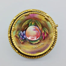 Load image into Gallery viewer, Paragon GOLDEN HARVEST Fine Bone China Cup &amp; Saucer
