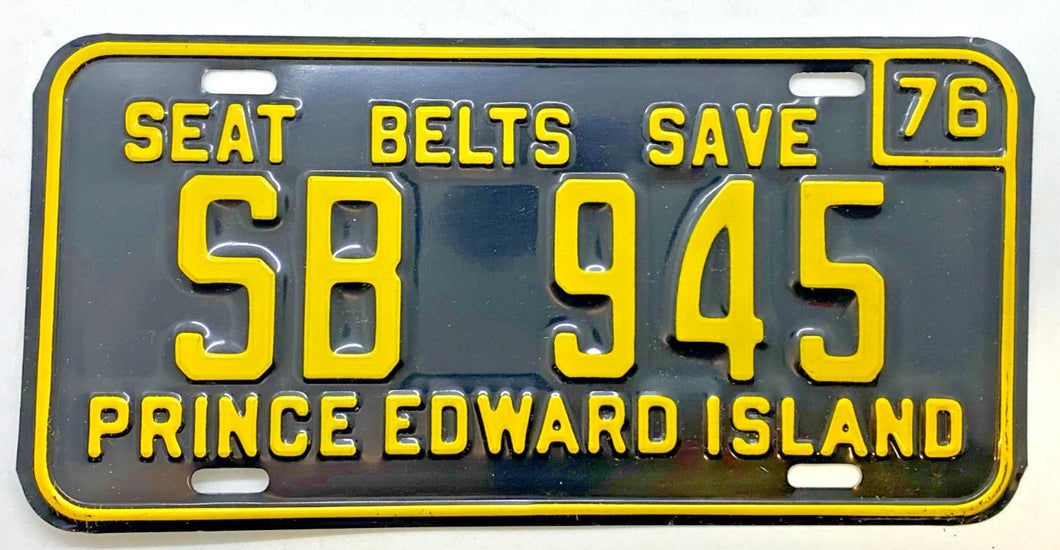 1976 Prince Edward Island PEI Canada School Bus License Plate