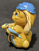 Load image into Gallery viewer, PENDELFIN Hand Painted Stonecraft Bunny / Rabbit Figurine with Mandolin
