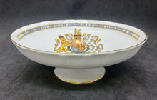 Load image into Gallery viewer, 1977 Silver Jubilee Kings &amp; Queens Aynsley Fine English Bone China Candy Dish
