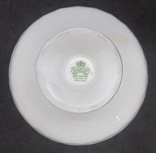 Load image into Gallery viewer, 1977 Silver Jubilee Kings &amp; Queens Aynsley Fine English Bone China Candy Dish
