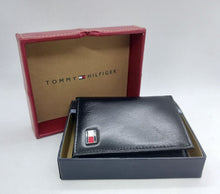 Load image into Gallery viewer, Tommy Hilfiger Wallet New with box
