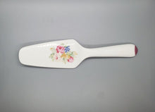 Load image into Gallery viewer, Mikasa Bone China - Rosemead Pattern - Solid Pie / Cake Server
