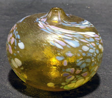 Load image into Gallery viewer, Beautiful, Delicate Art Glass Orb / Vase -- Signed -- Orange
