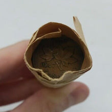 Load image into Gallery viewer, 1947 Canadian Pennies (50 coins per roll) 1 Roll
