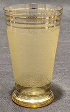 Load image into Gallery viewer, 1970&#39;s Gold Trim &amp; Swirls Water / Juice Glass
