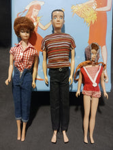 Load image into Gallery viewer, 1964 Double Barbie and Skipper Doll Case with Barbie, Ken and  Skipper Doll Lot
