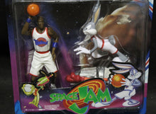 Load image into Gallery viewer, 1996 Space Jam Michael Jordan / Bugs Bunny Figures MOC, Canadian EN/FR Package
