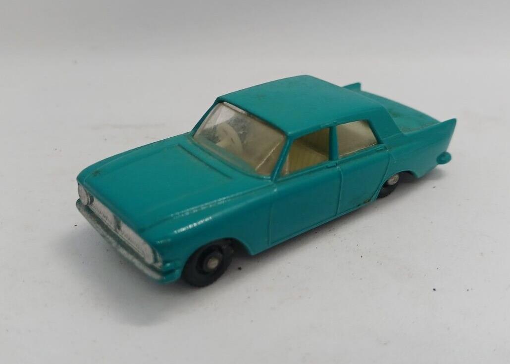 1960s Ford Zephyr No. 33 Toy Car by Lesney Made in England, 2 1/2