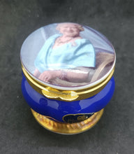 Load image into Gallery viewer, 2000 Queen Elizabeth The Queen Mother&#39;s 100th Birthday Celebration Jewlery Jar
