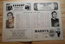 Load image into Gallery viewer, 1970 March 11 Maple Leafs Program Signed by Gordie Howe and More
