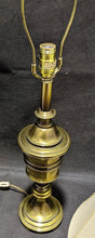 Load image into Gallery viewer, Beautiful Brass Table Lamp - Works
