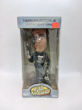 Load image into Gallery viewer, NECA 7&quot; Terminator 2 Judgement Day Head Knockers T-800
