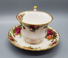 Load image into Gallery viewer, Royal Albert, Old Country Roses Cup &amp; Saucer
