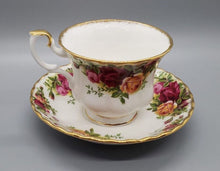 Load image into Gallery viewer, Royal Albert, Old Country Roses Cup &amp; Saucer
