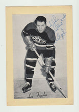 Load image into Gallery viewer, Lee Fogolin Signed 1944-1963 Premium Group II Chicago Blackhawks Beehive Photo
