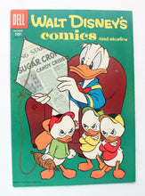 Load image into Gallery viewer, Walt Disney&#39;s Comics and Stories (1940 Dell/Gold Key/Gladstone Series) #193
