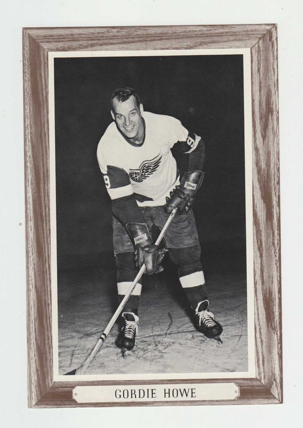 1964 Beehive Group III Gordie Howe Photo